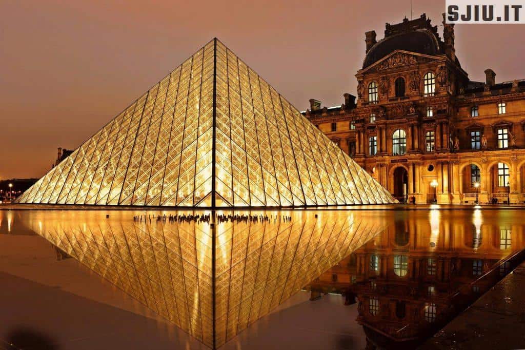 Louvre